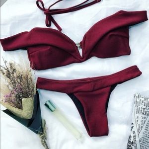 Off the shoulder bikini